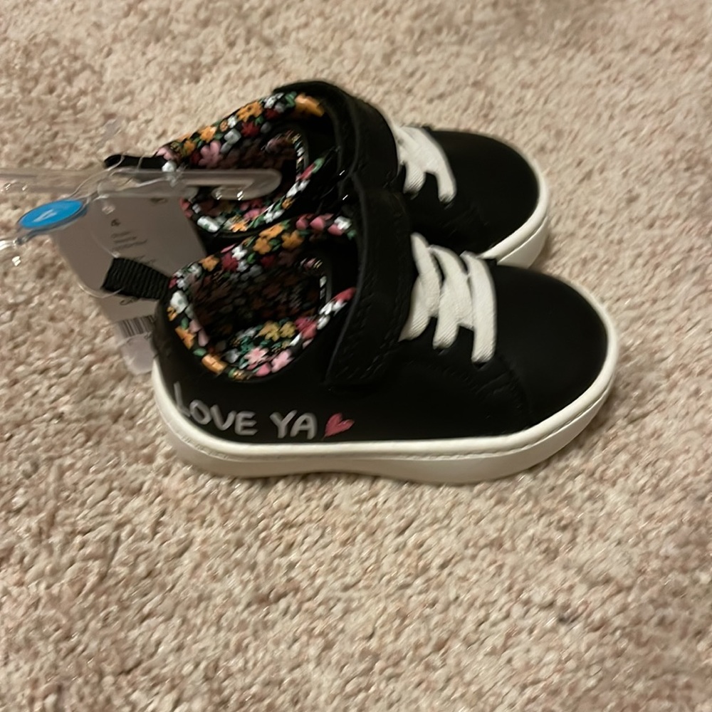 Brand new size 4c carters sneakers - Picture 2 of 4